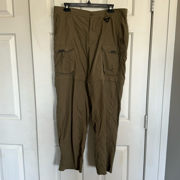 Columbia Other - Men’s Columbia PFG green pants size large- 32 length